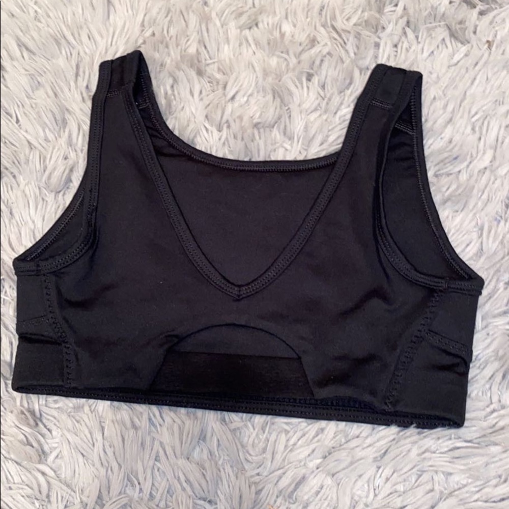 Black Nike sports bra